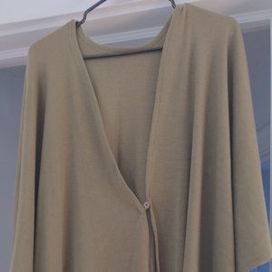 Sseko Multiway Shawl in Ribbed Olive